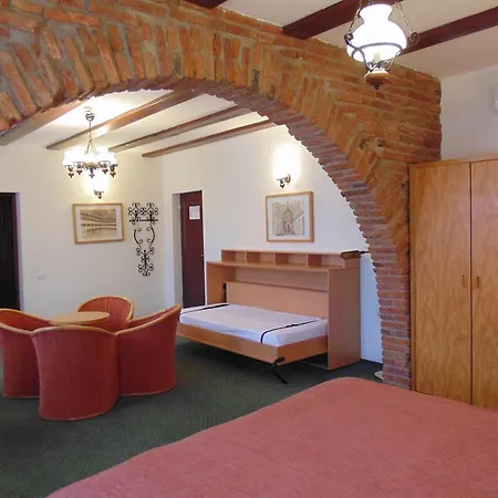 B&B Curtea Brasoveana