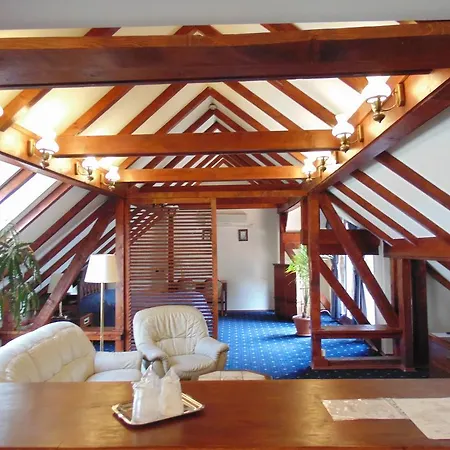 Curtea Brasoveana 4* Brasov