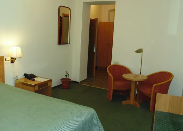 Curtea Brasoveana Bed & Breakfast Brasov