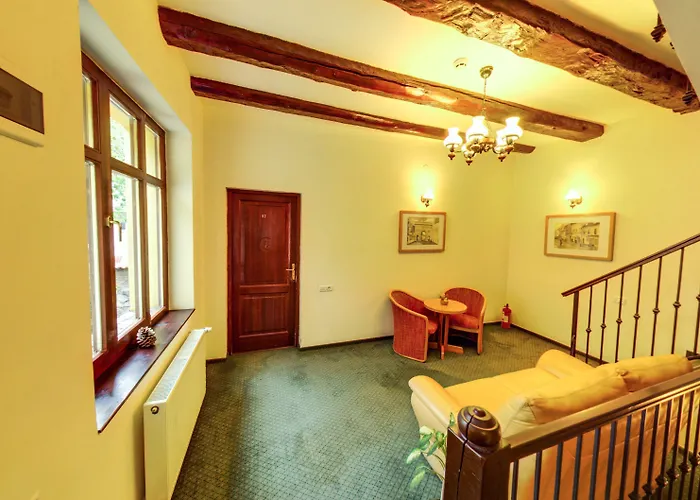 Curtea Brasoveana Bed & Breakfast