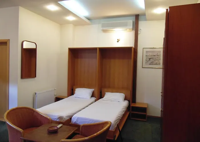 Panzió Curtea Brasoveana 4*