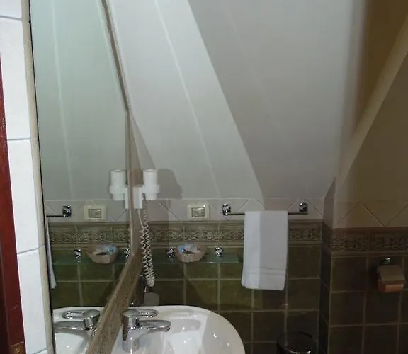 Alojamento de Acomodação e Pequeno-almoço Curtea Brasoveana