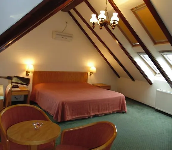 Bed & Breakfast Curtea Brasoveana