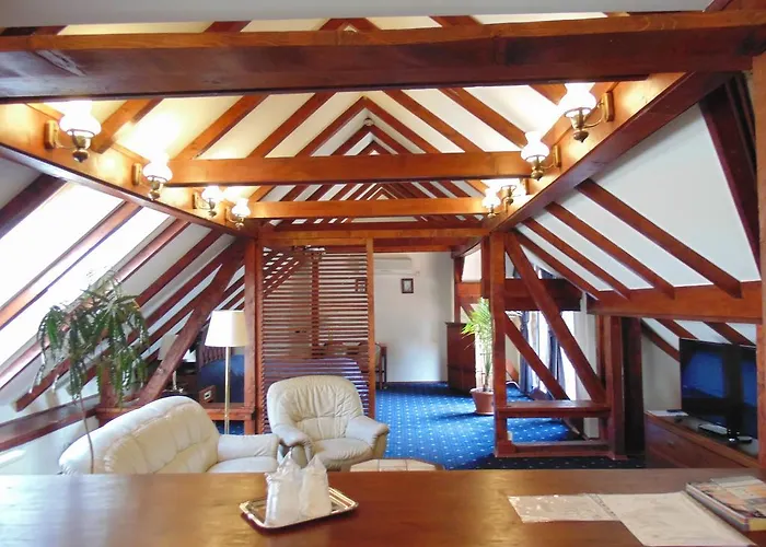 Curtea Brasoveana 4* Brasov