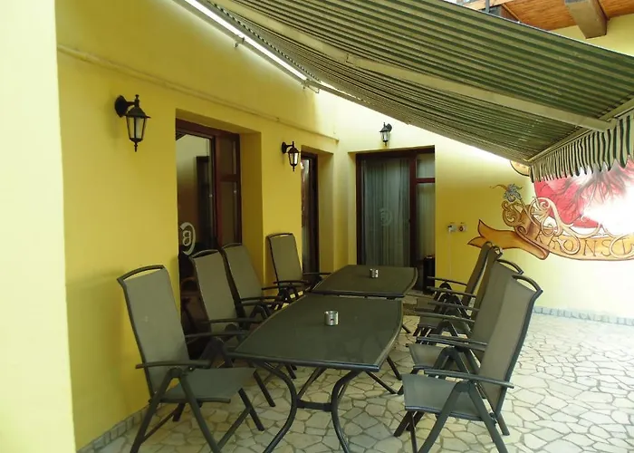 Curtea Brasoveana Alojamento de Acomodação e Pequeno-almoço Braşov